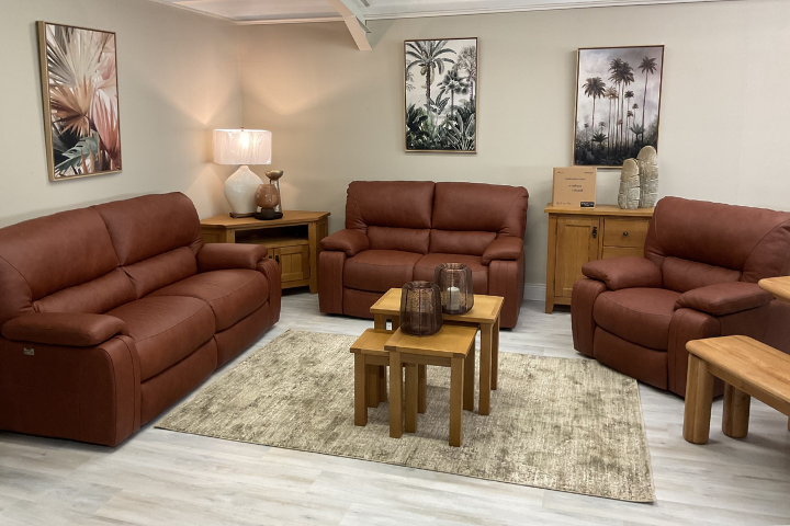 Solas - Leather 2 Seater