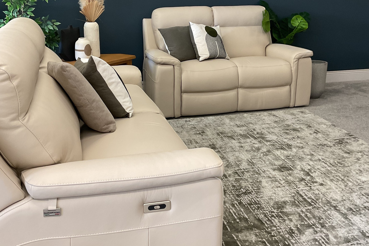 Vesuvius - Leather 3 Seater Recliner