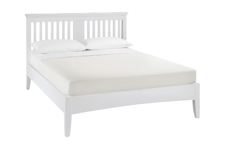 Riga 4ft 6in Double Bedframe
